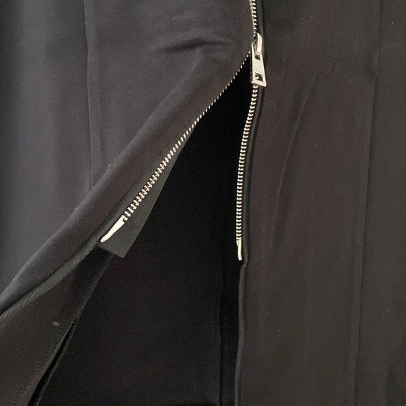 Black Zipper Pencil Skirt - Picture 4 of 6